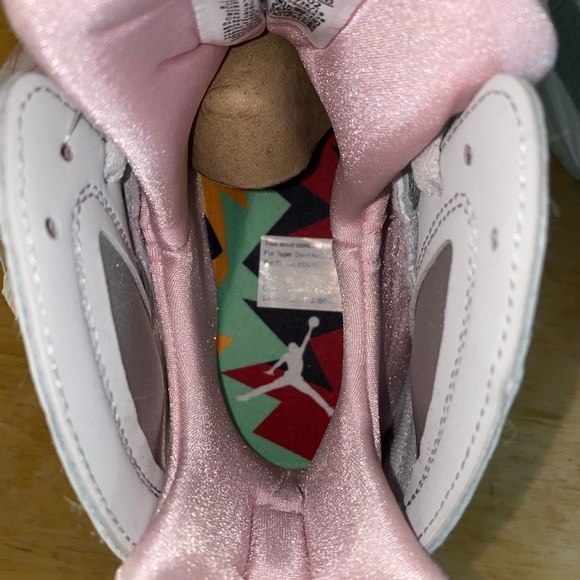 Retro 7 Air Jordan Hare 2.0 - Michael Jordan Bugs Bunny shoes.